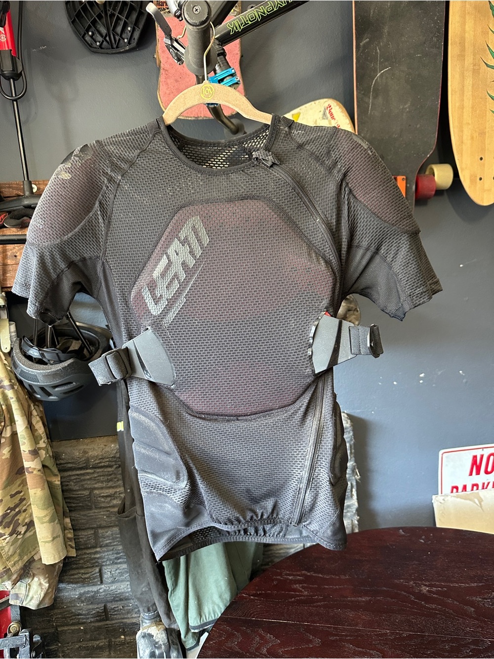 Leatt Protective Short-Sleeve Body Armor Shirt MTB/Motocross